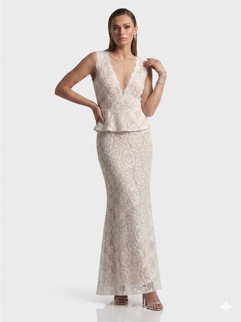 NWT Betsy & Adam White and Nude Bridal Maxi Peplum Dress sz 4